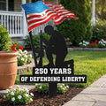 🏡 Honoring 250 Years of Liberty – Patriotic Garden Stake, Kneeling Soldier with American Flag 🎆✨