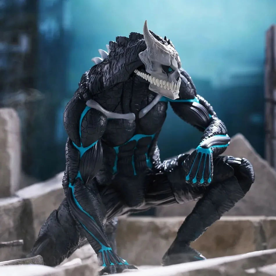 Hot 21cm Kaiju Number Eight Figure Kafka Hibino Stands Monster Form No. 8 Anime Decoration Model Ornaments