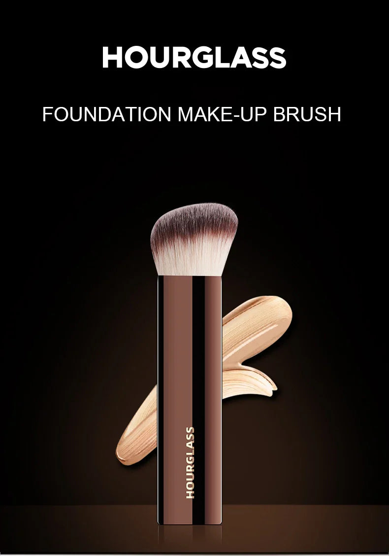 Vanish™ Seamless Finish Foundation Brush