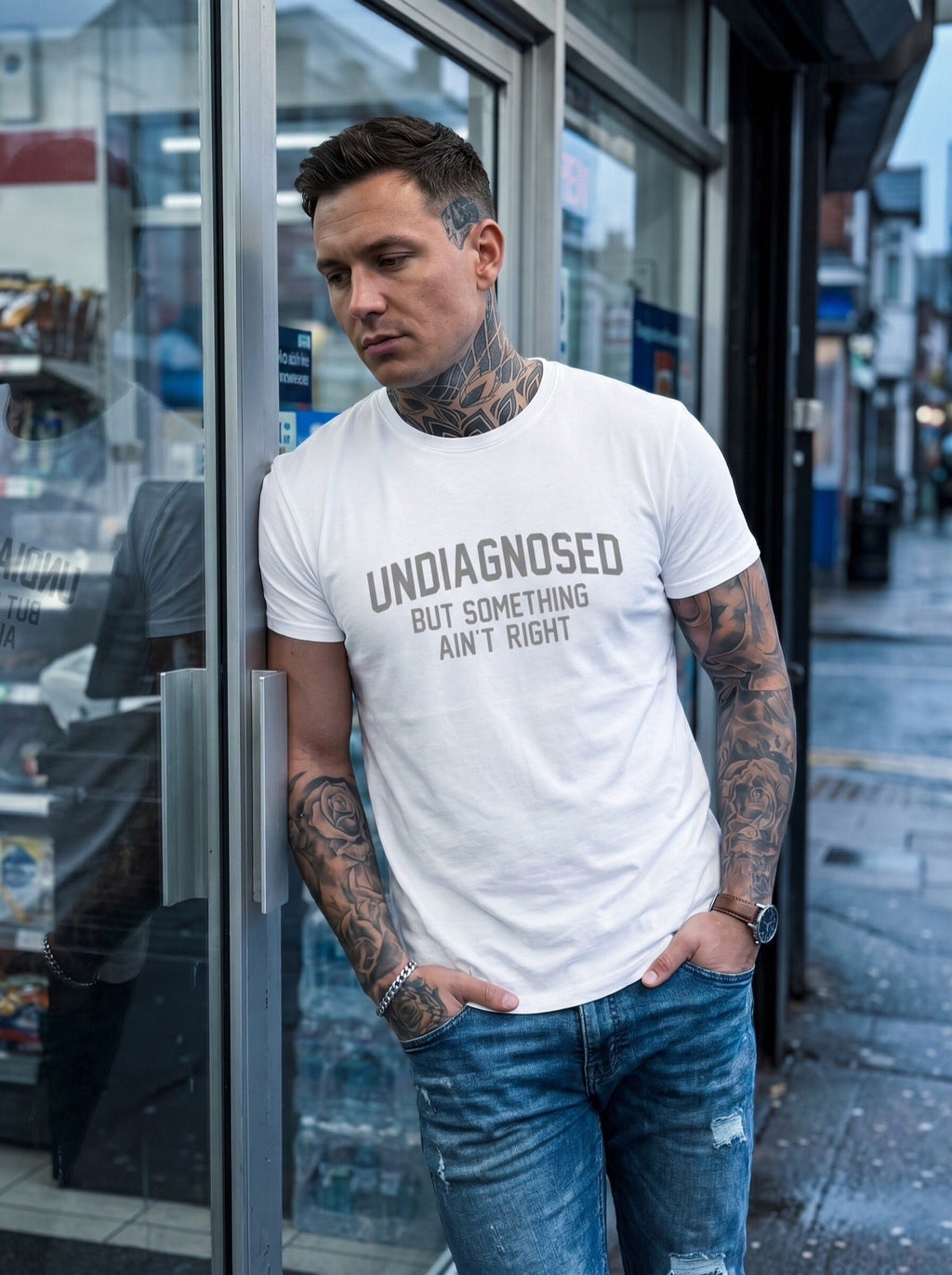 😂 Funny Slogan Graphic T-Shirt, Undiagnosed But Something Ain't Right Casual Short Sleeve Top